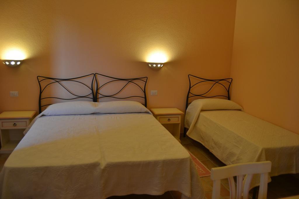 B&B La Pavoncella San Teodoro  Phòng bức ảnh